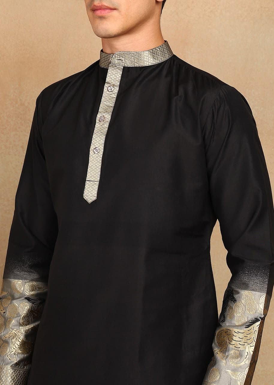Black Rose Daman Horse Weaving Cotton Silk Kurta Set