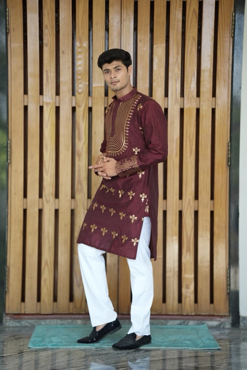 Maroon Geometric Zari Embroidery Silk Kurta Set