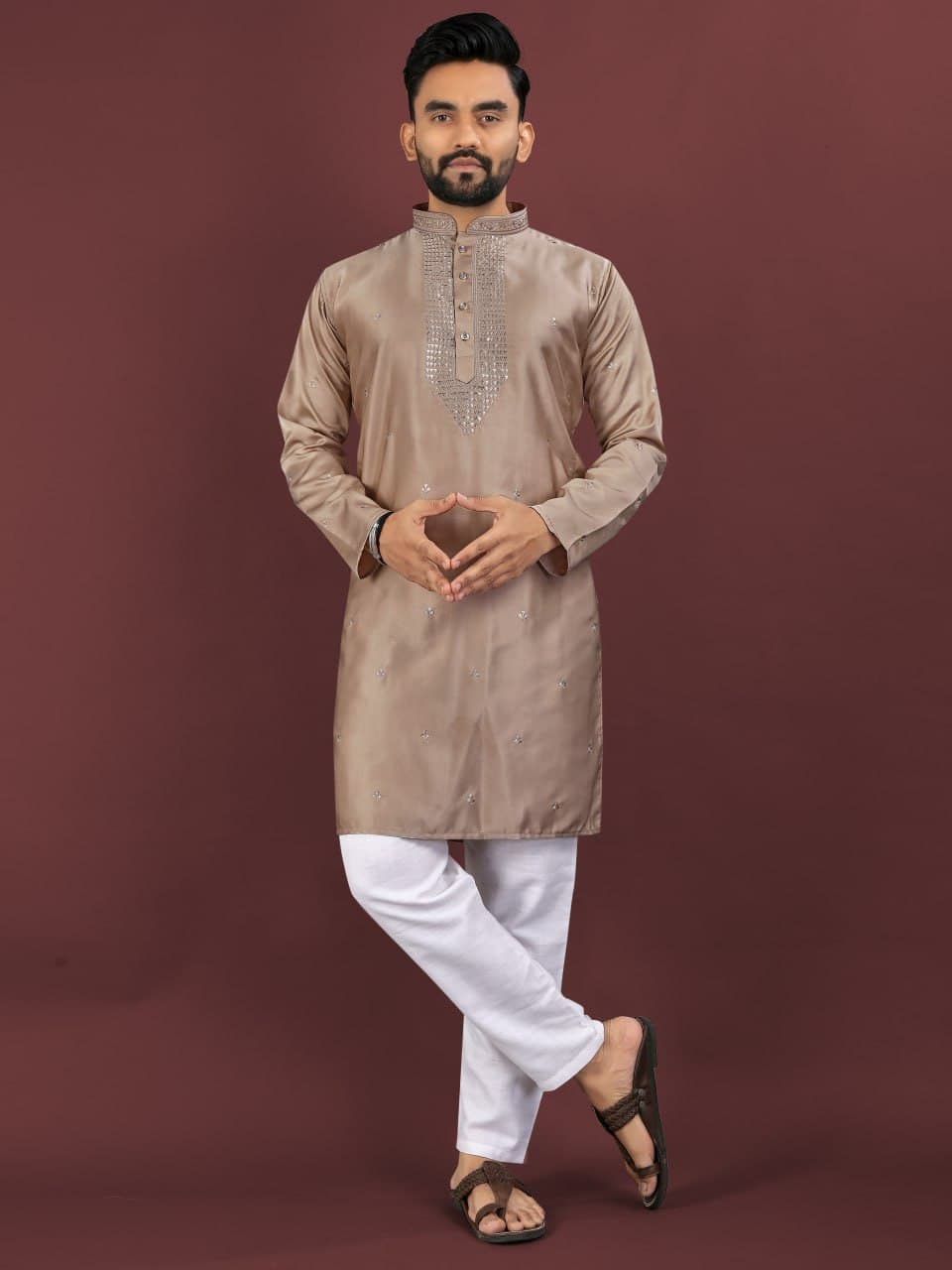 Chiku Traditional Men's Kurta Pajama Set