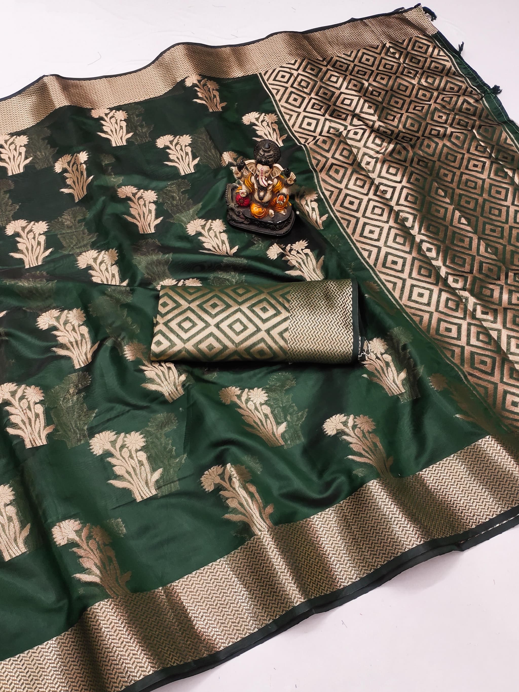 Green Soft Banarasi Organza Silk Saree