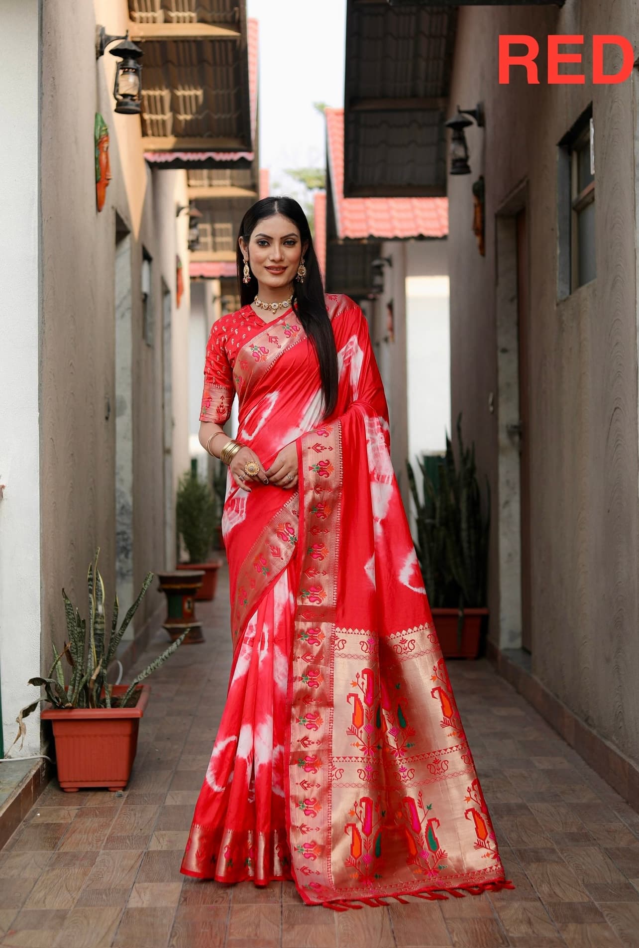 Red Kashmiri Jari Paithani Weaving Saree