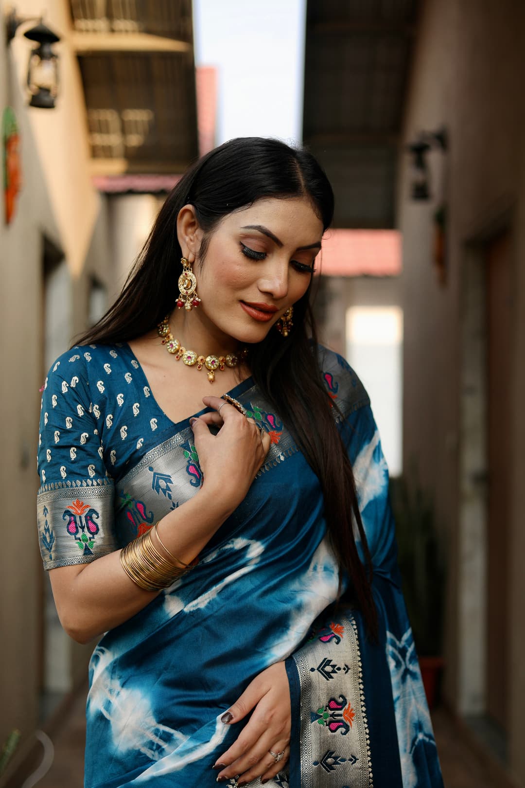 Navy Blue Kashmiri Jari Paithani Weaving Saree