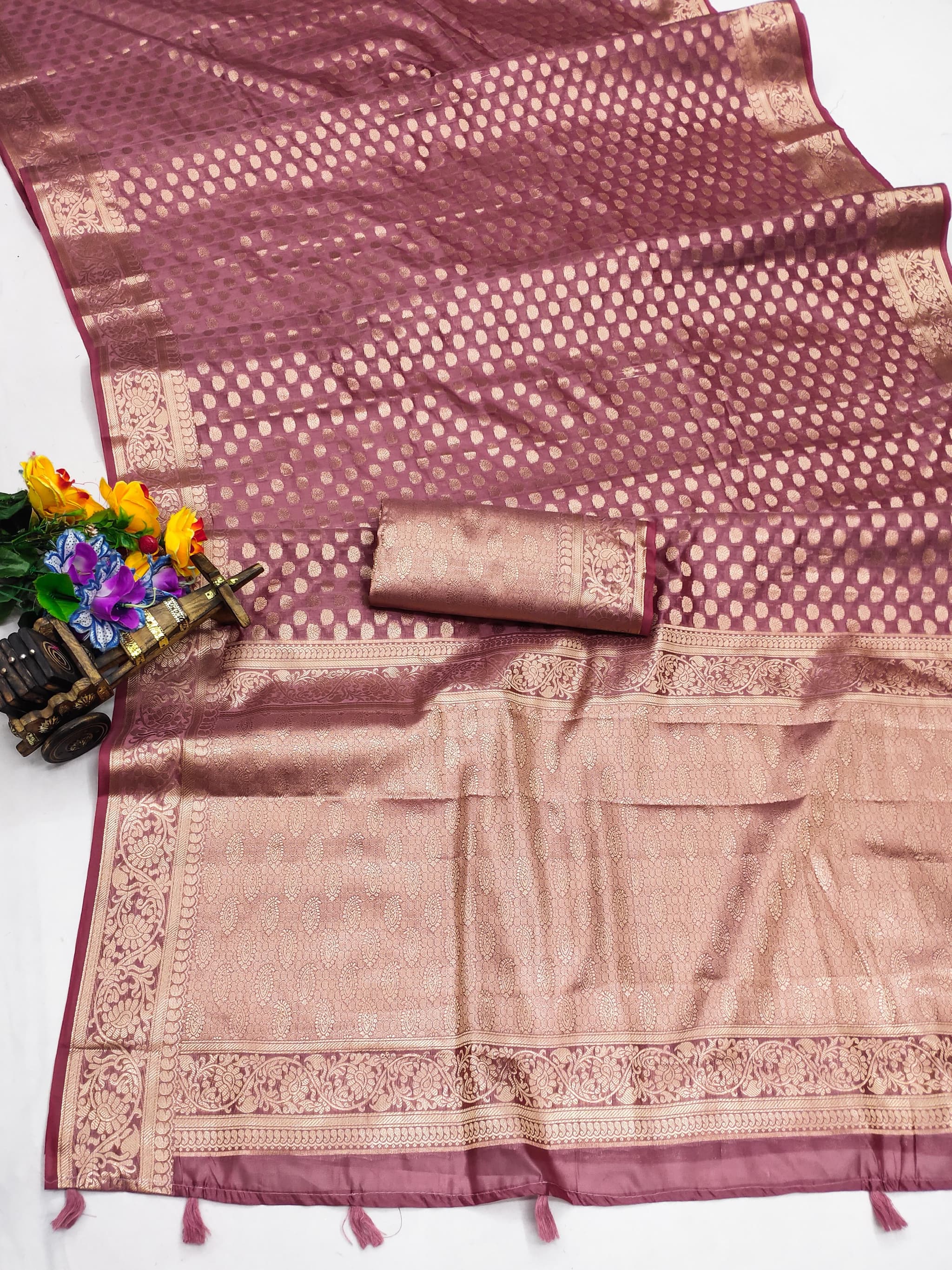 Dusky Rose Soft Organza Silk Banarasi Saree with Gold Jari Border & Intricate Weaving Butti