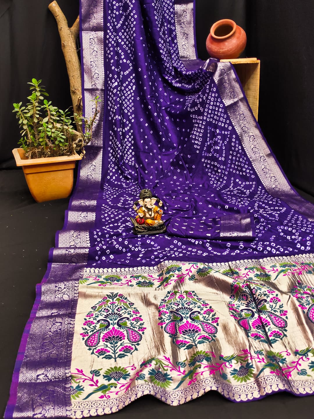 Violet Kanjivaram Border Kanjivaram Silk Saree